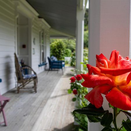 Halfmoon Cottage Акароа Экстерьер фото